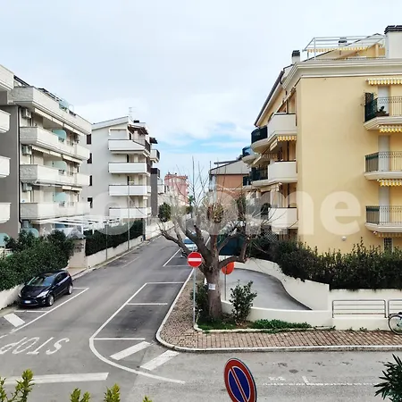 Apartment Lido Codice T9 *